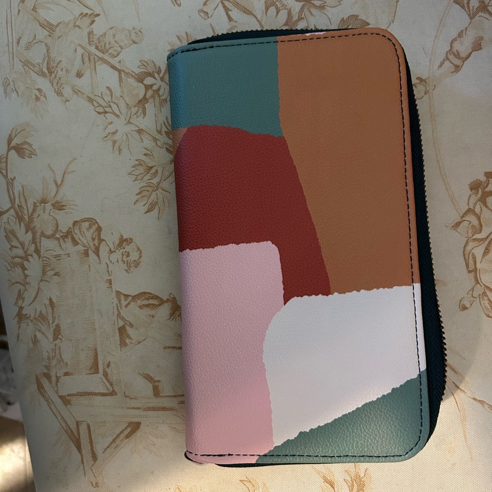 SOLD. All about the Benjamin’s Thirty-one Color Block Wallet